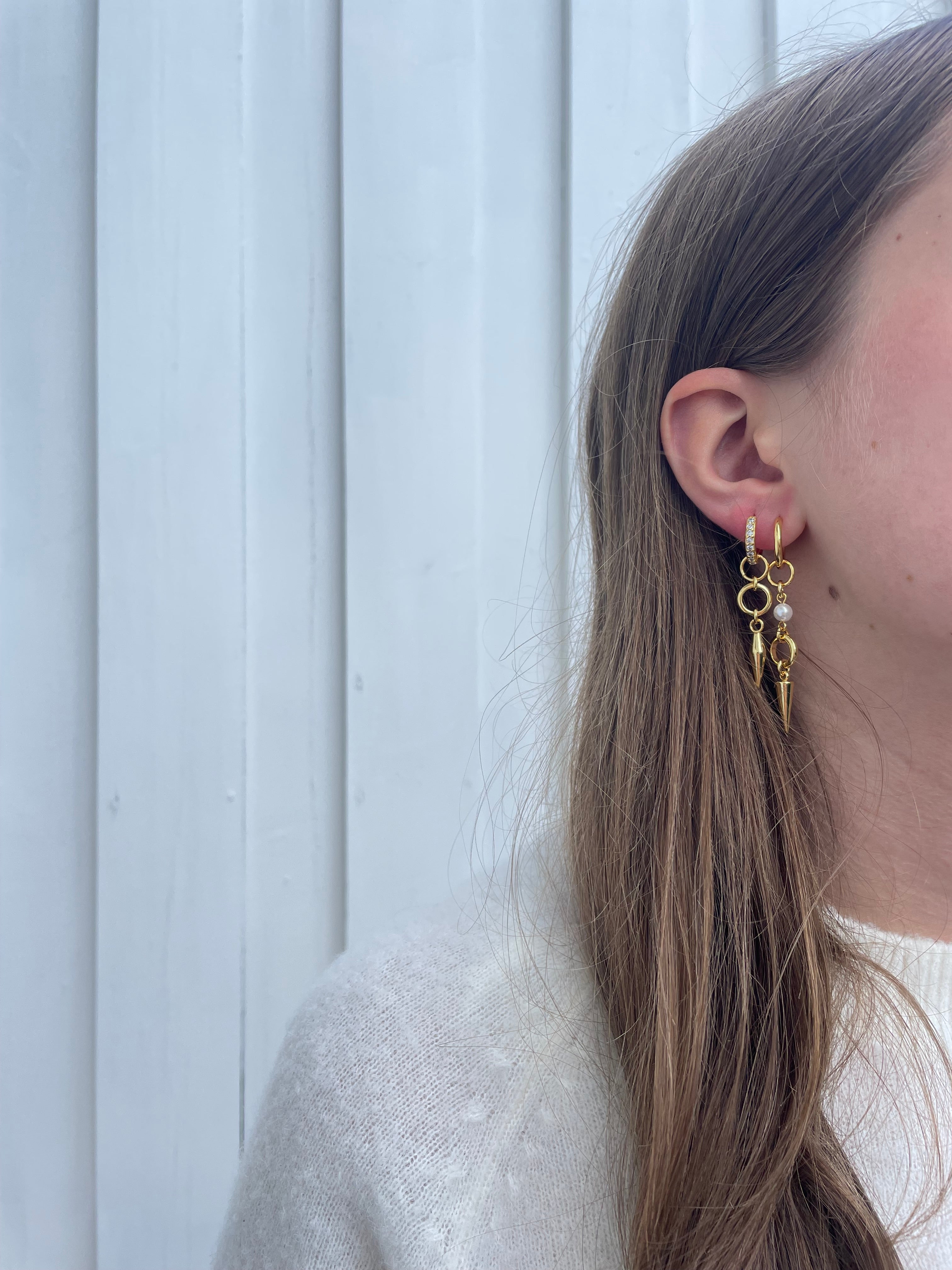 Pearl Signature Hoops