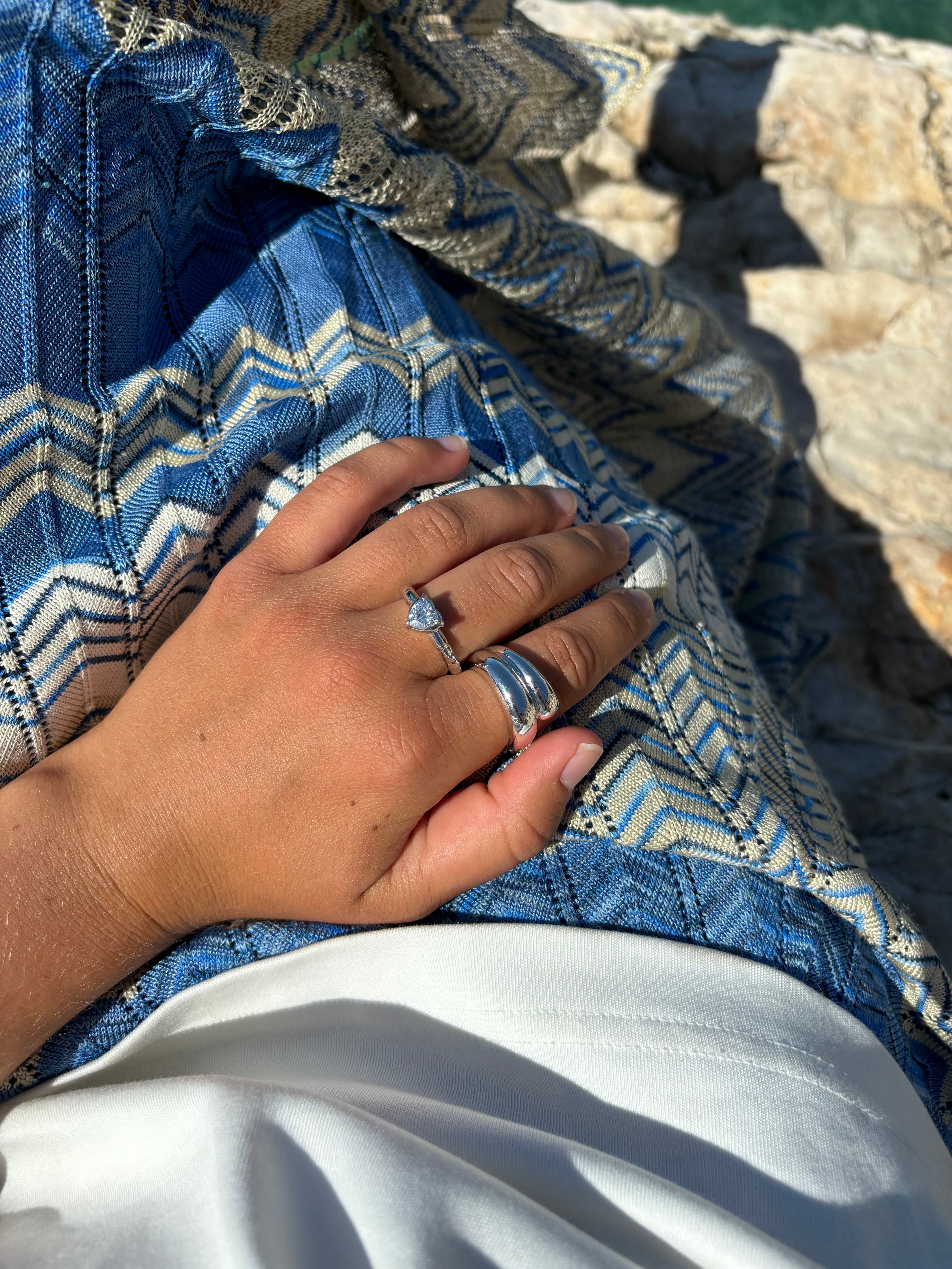 Heart Claw Stone Ring