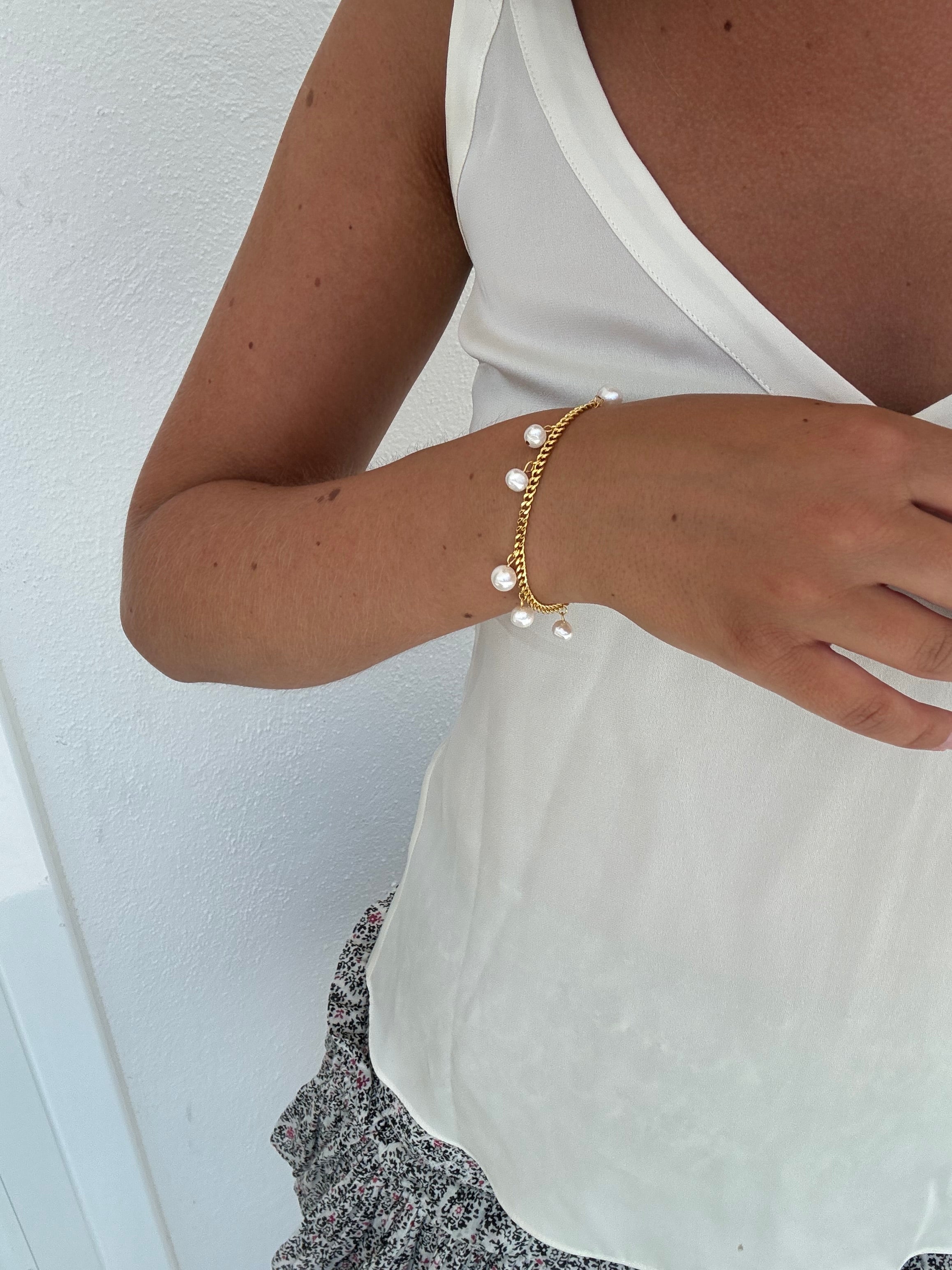 Pearl Chain Bracelet